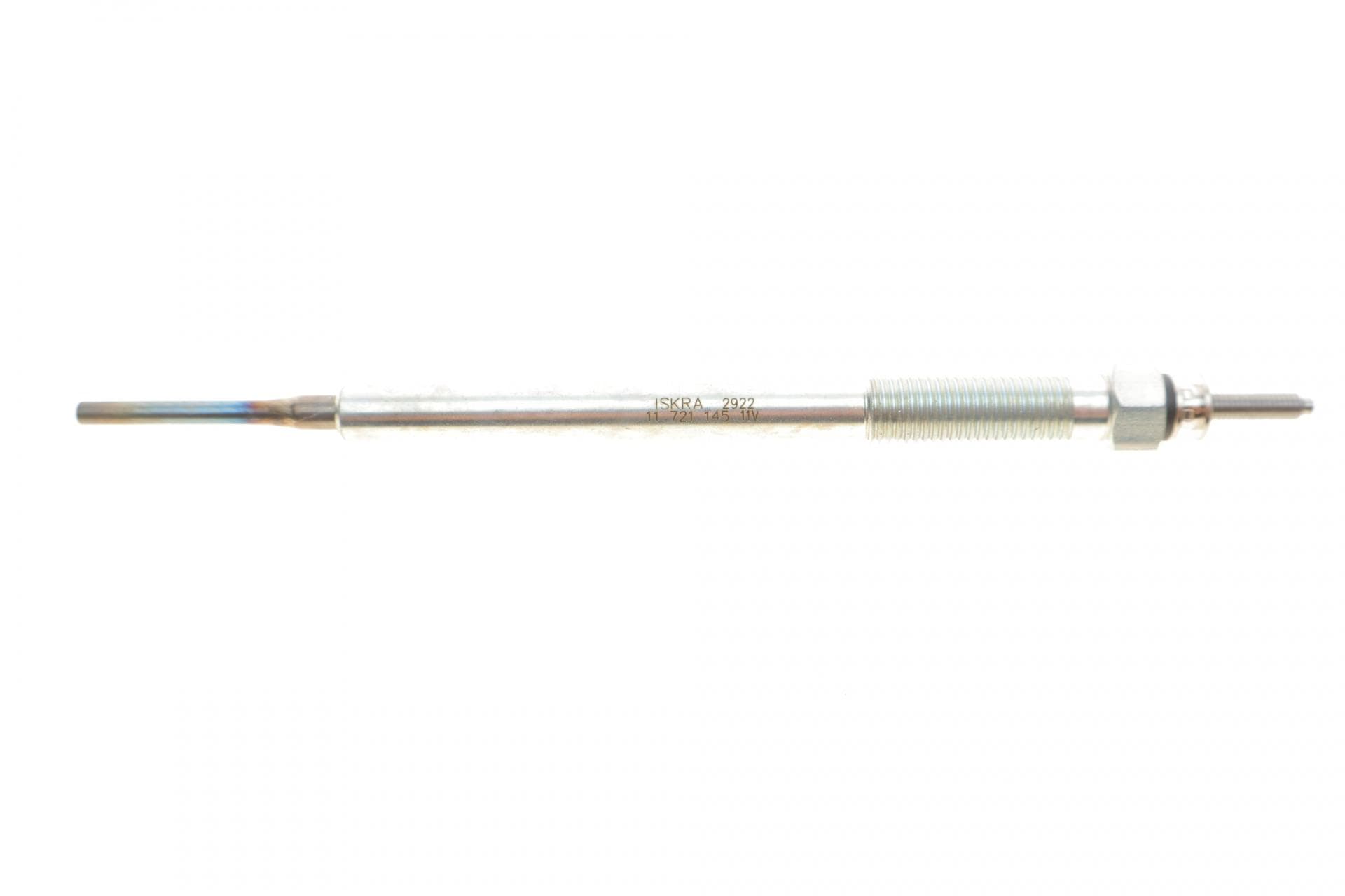 Свічка розжарювання Toyota Corolla/Avensis/Hilux 2.0-2.5D 99-