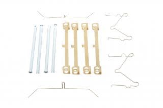 Планка супорта (переднього) прижимна (к-кт) Toyota Land Cruiser 100 98- (Sumit)