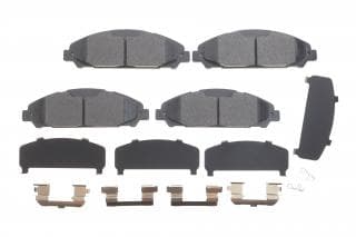 Колодки гальмівні (передні) Ford USA Mustang 14-23 (Akebono)