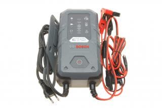 Зарядний пристрій C70 (12V/24V) (14Ah до 300Ah) 10A (EFB/GEL/VRLA/AGM) з підтримкою заряду