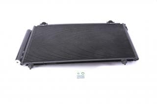 Радіатор кондиціонера (з осушувачем) Toyota Avensis 1.6-2.4 03-