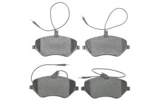 Колодки гальмівні (передні) Citroen C5 08-/C6 05-12/Peugeot 407 04-10/607 00-11 (+датчики)