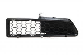 Решітка бампера Dacia Logan 04-12 (R)