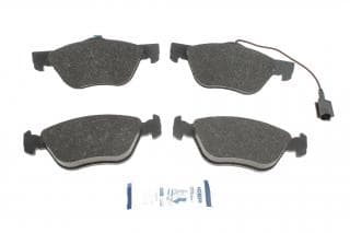 Колодки гальмівні (передні) Alfa Romeo 145/146/147/156/GT/Spider 95-10/Fiat Bravo 07-14 (+датчики)