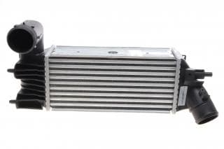 Радіатор інтеркулера Citroen C5 2.0HDi 01-04/2.2HDi 01-/Peugeot 406/607 2.0/2.2HDi 99-06