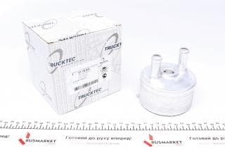 Радіатор масляний Skoda Octavia/ VW Passat 04-14 (теплообмінник)