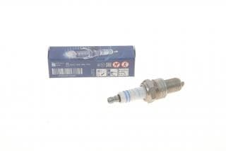 Свічка запалювання VW Passat/Golf 1.5/1.6 -83
