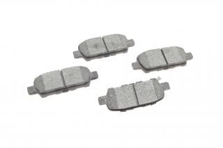 Колодки гальмівні (задні) Renault Koleos/Nissan Juke/Qashqai/X-Trail/Suzuki 08- (Akebono)