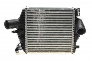 Радіатор інтеркулера MB Vito (W638) 2.2CDI 99-03