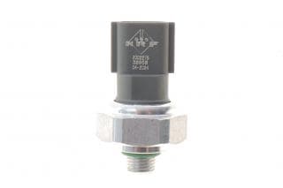 Датчик тиску кондиціонера Renault Scenic/Megane/Trafic/Clio 0.9-2.0 08-