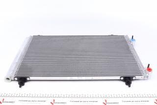Радіатор кондиціонера Citroen C4 Picasso 07-13/Peugeot 3008 09-16/5008 09-17 (361x528x16)