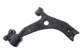 Важіль підвіски (передній/знизу) (R) Ford C-Max 07-10/Focus/Volvo C30/C70/S40/V50 04-12 (без кульової)