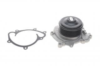 Помпа води MB C-class (W204)/E-class (W212/W213) 3.0D (OM642) 11-18 (B/B) (6 лоп) (7PK) (switch)