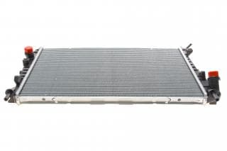 Радіатор охолодження Ford Mondeo 2.0-3.0 i/2.0-2.2 D 00-07