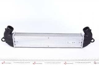 Радіатор інтеркулера Fiat Doblo 1.3/1.9 jTD 01-