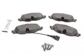 Колодки гальмівні (передні) Audi A3/Q2/Q3/Seat/Skoda Octavia/Kodiaq/VW Golf/Passat B8 12- (+датчик)