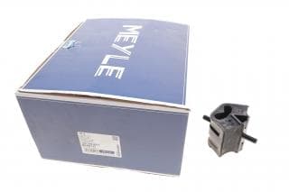 Подушка двигуна VW Passat 1.3-2.2 73-88