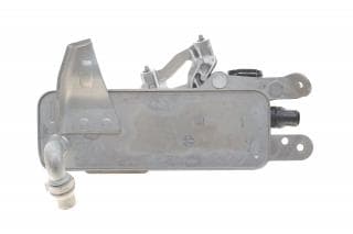 Радіатор оливний BMW 1 (F21)/2 (F22/F87)/3 (F30/F80/F34)/5 (G30/F90/X5 (F15/F90) 15- (N47/B48/B46)